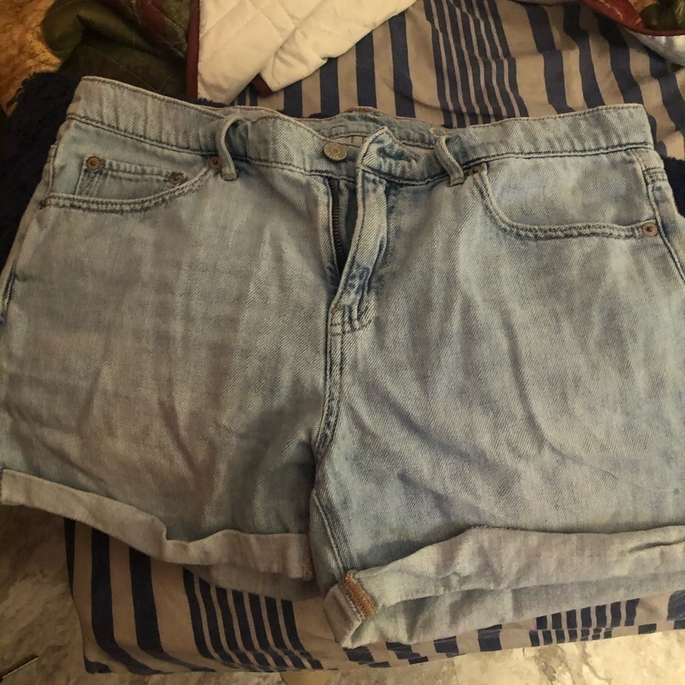 GAP Shorts